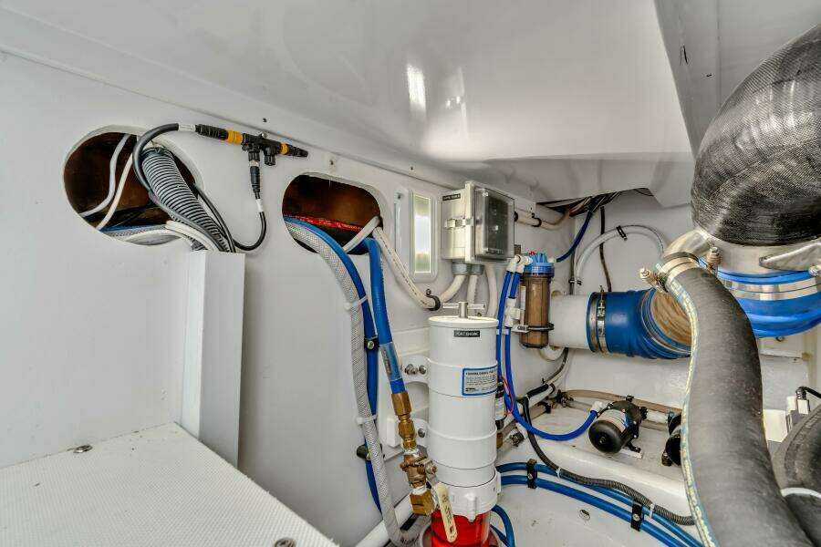 SLIGO 42ft Henriques Yacht For Sale SLIGO 42ft Henriques Yacht For Sale