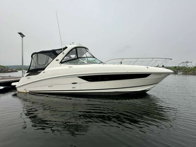31ft Sea Ray Yacht For Sale