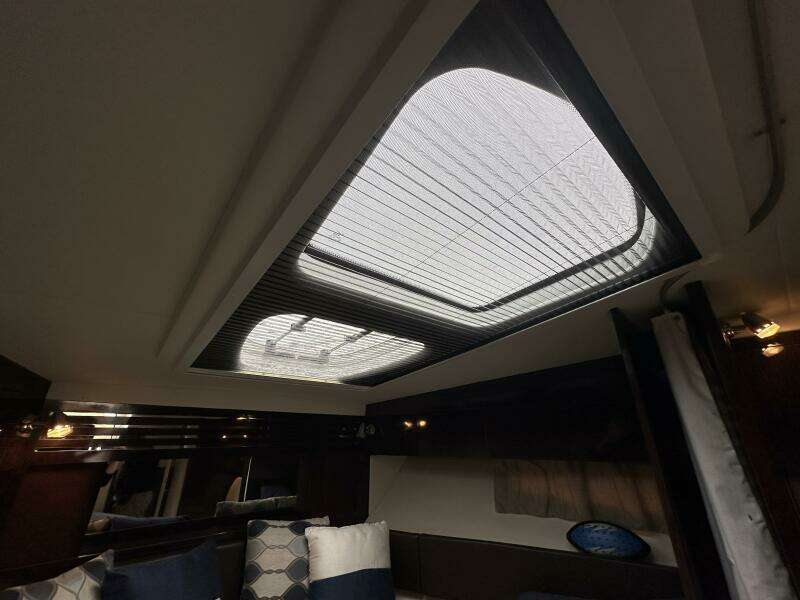 31ft Sea Ray Yacht For Sale