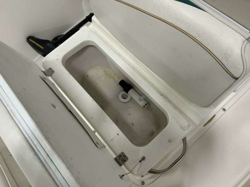 17ft Aquasport Yacht For Sale