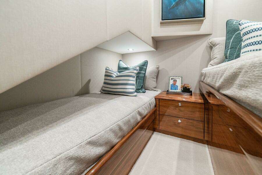 64 Viking Convertible Guest Stateroom