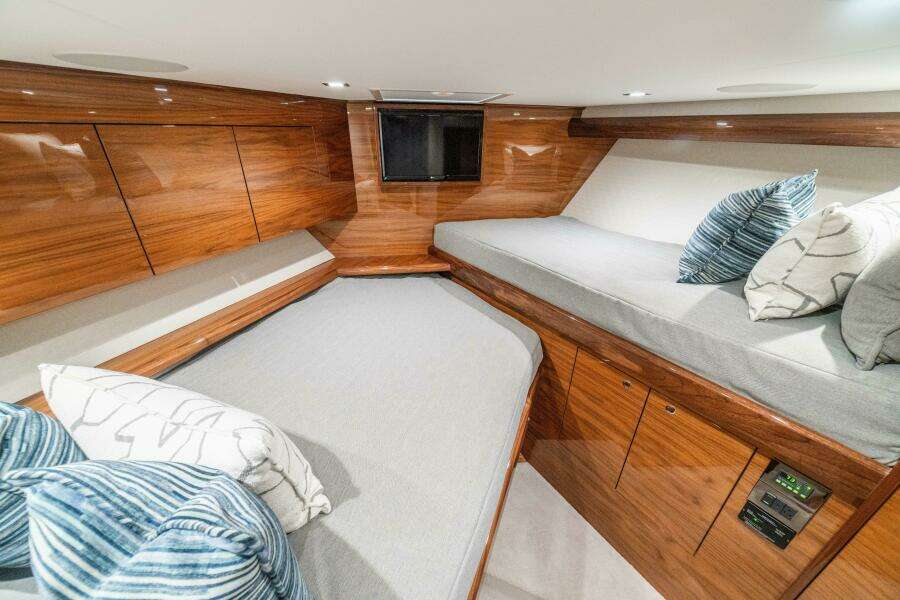64 Viking Convertible Forward Stateroom