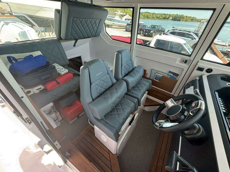 JUST US 28ft Axopar Yacht For Sale