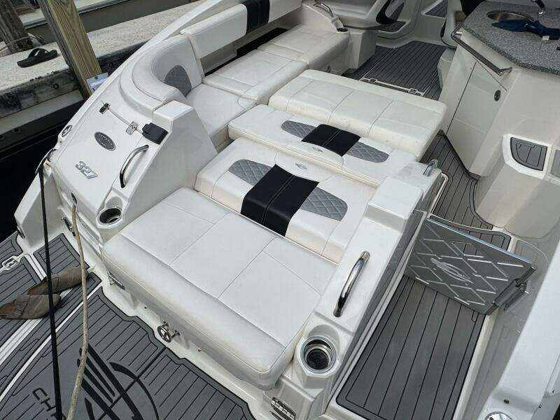 32ft Chaparral Yacht For Sale