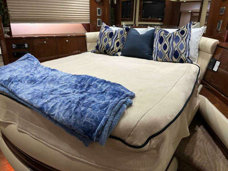 Bad Bettye 65ft Marquis Yacht For Sale