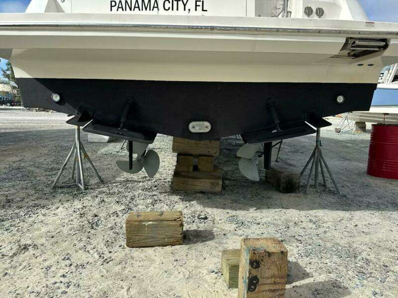 MJM Grand  36ft Carver Yacht For Sale MJM Grand  36ft Carver Yacht For Sale