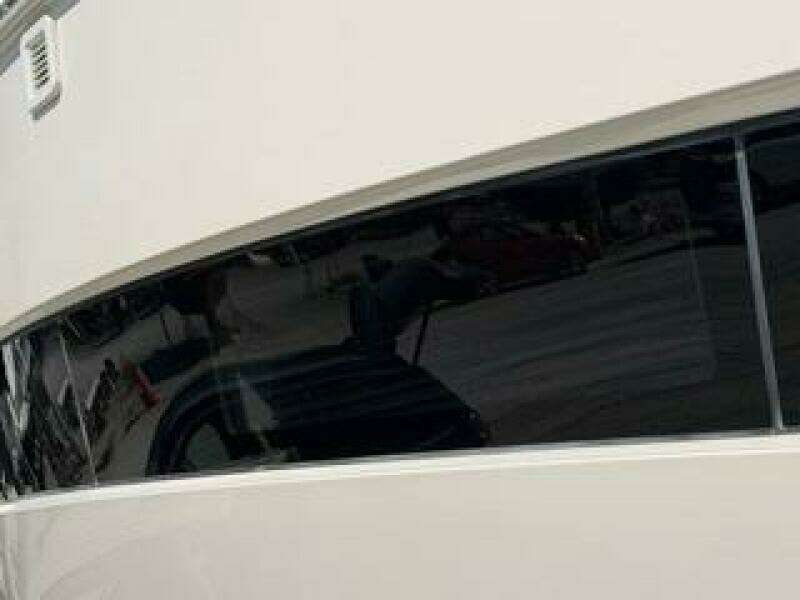 MJM Grand  36ft Carver Yacht For Sale MJM Grand  36ft Carver Yacht For Sale