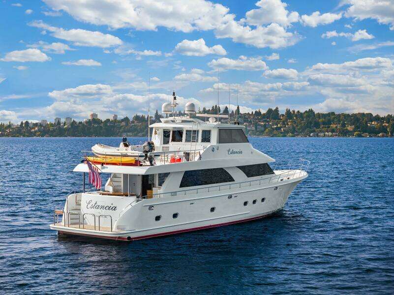 ESTANCIA 80ft Ocean Alexander Yacht For Sale
