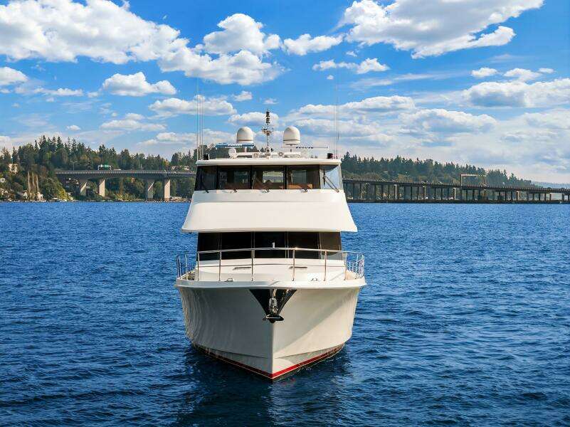 ESTANCIA 80ft Ocean Alexander Yacht For Sale