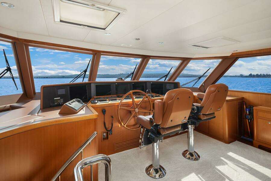 ESTANCIA 80ft Ocean Alexander Yacht For Sale