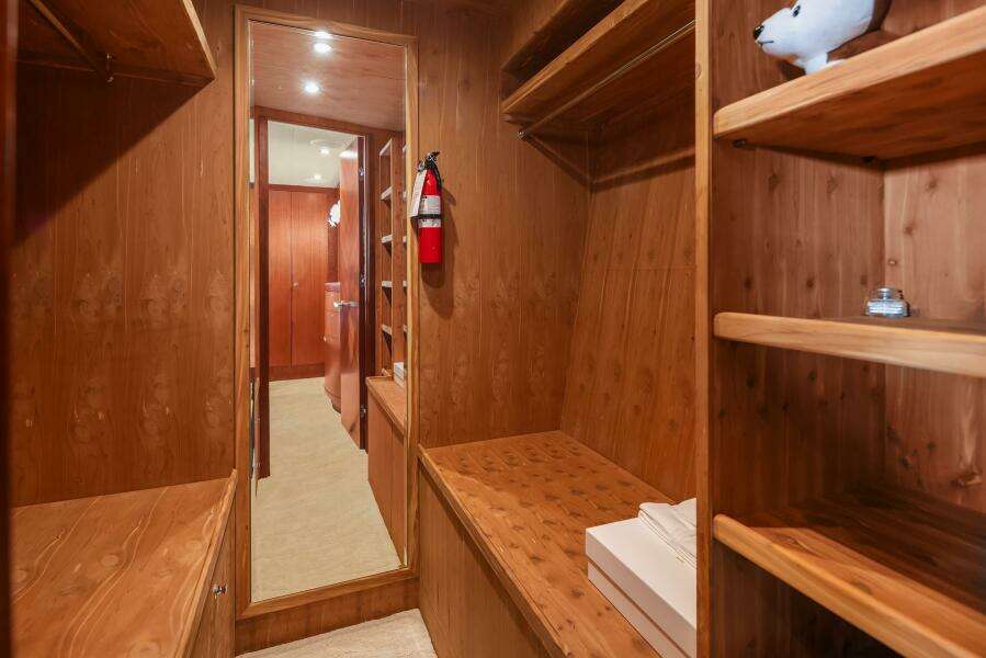 ESTANCIA 80ft Ocean Alexander Yacht For Sale