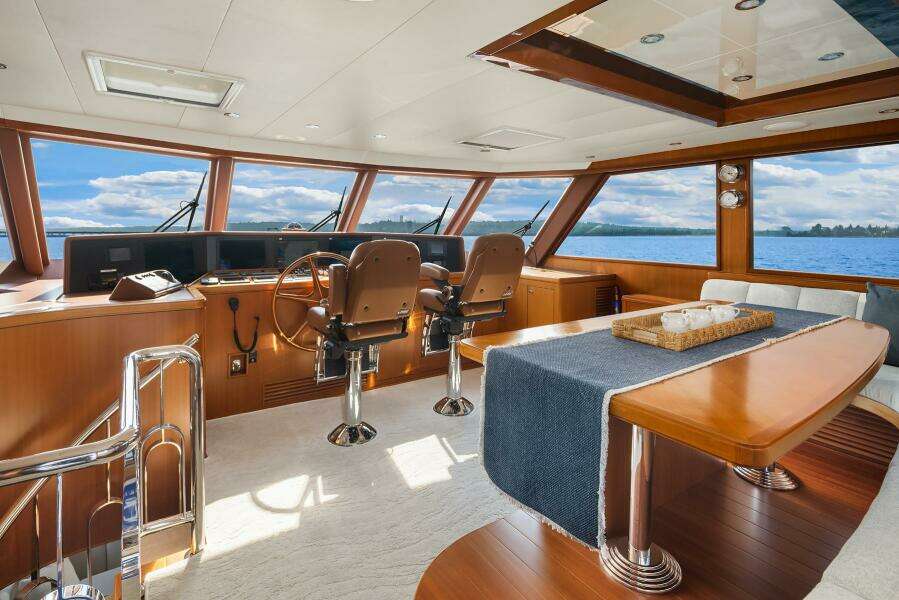 ESTANCIA 80ft Ocean Alexander Yacht For Sale