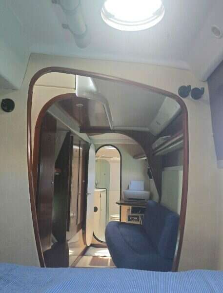 2005-fountaine-pajot-lavezzi-maestro-sail-9826340-20250604074505235-1_XLARGE.jpg