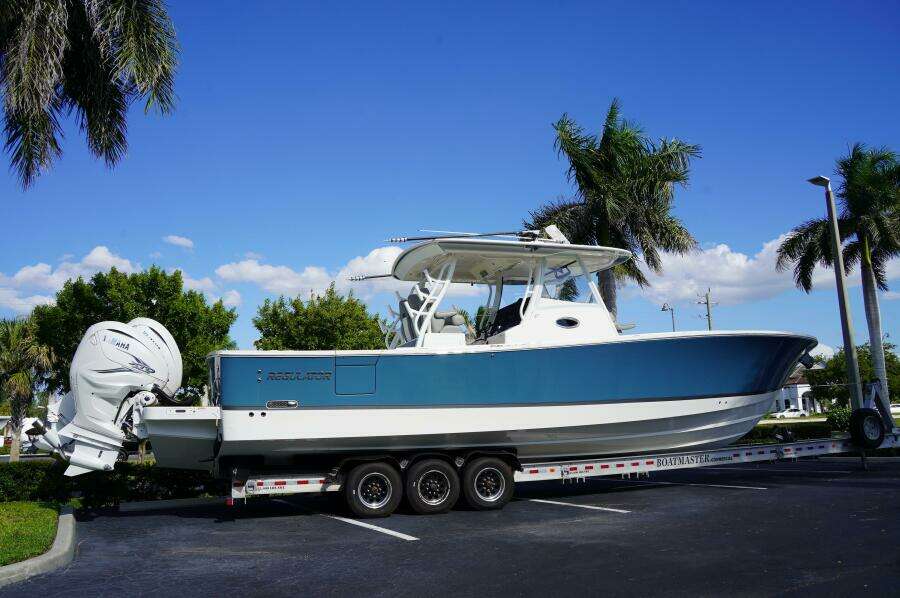 37ft Regulator Yacht For Sale