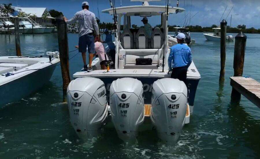 37ft Regulator Yacht For Sale