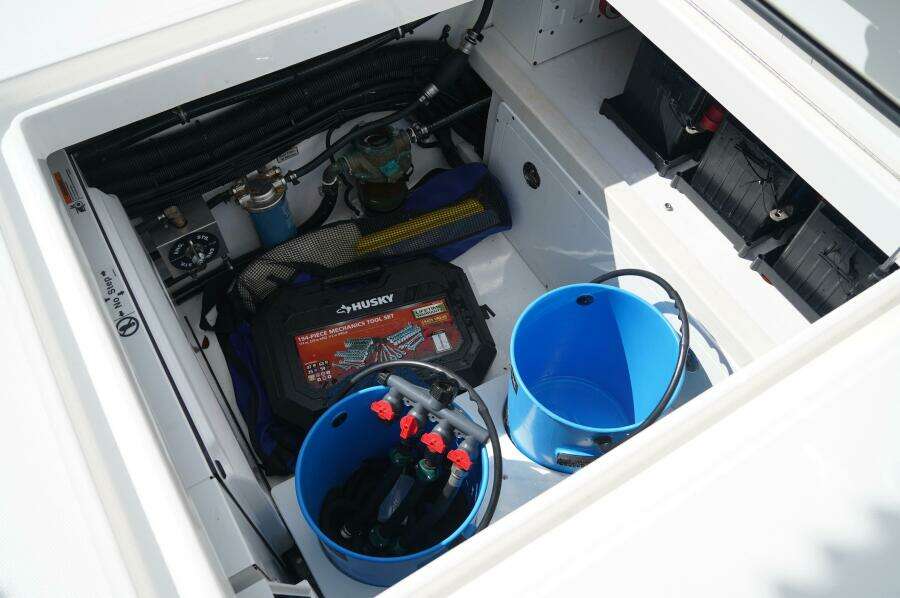 37ft Regulator Yacht For Sale