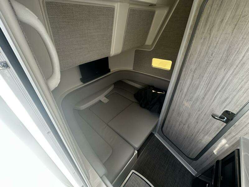 37ft Regulator Yacht For Sale