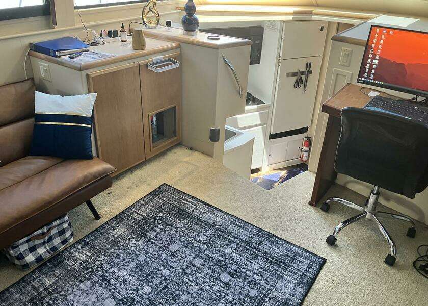 New Mooon 42ft Hatteras Yacht For Sale