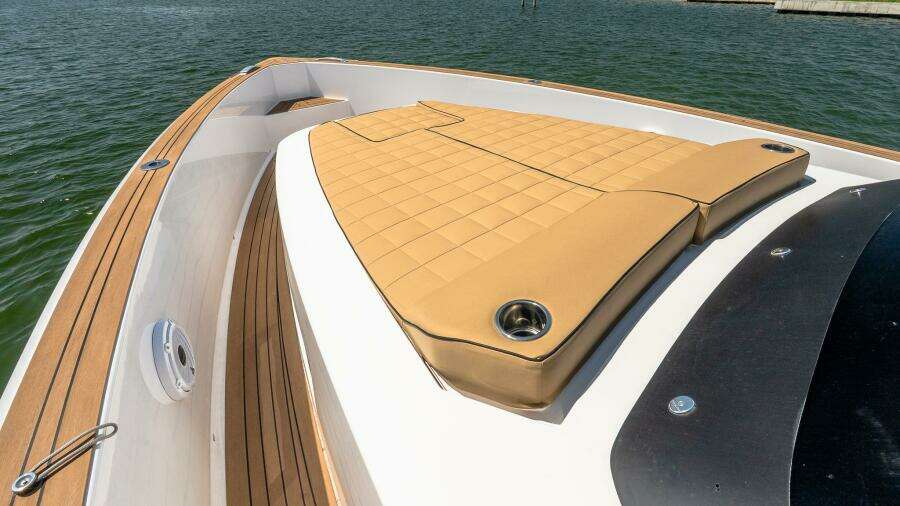 38ft Pardo Yachts Yacht For Sale