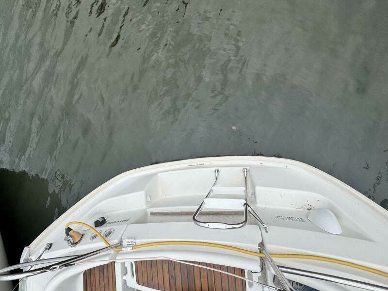 32ft Jeanneau Yacht For Sale