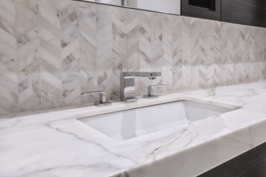 91ft Hatteras Yacht For Sale