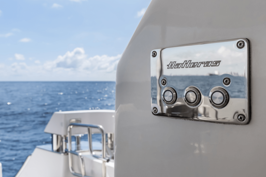 91ft Hatteras Yacht For Sale