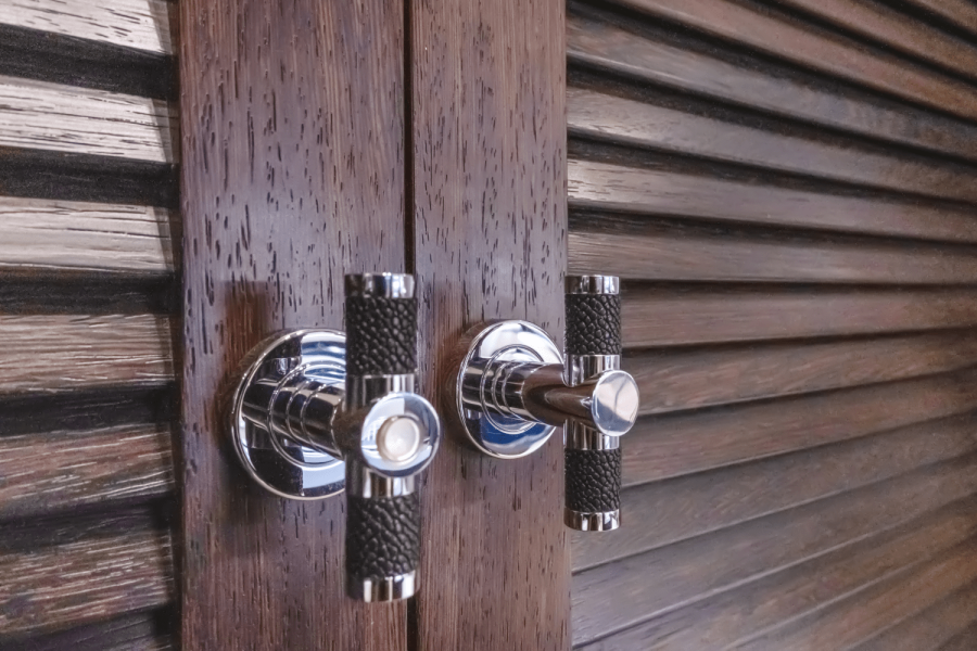 91ft Hatteras Yacht For Sale