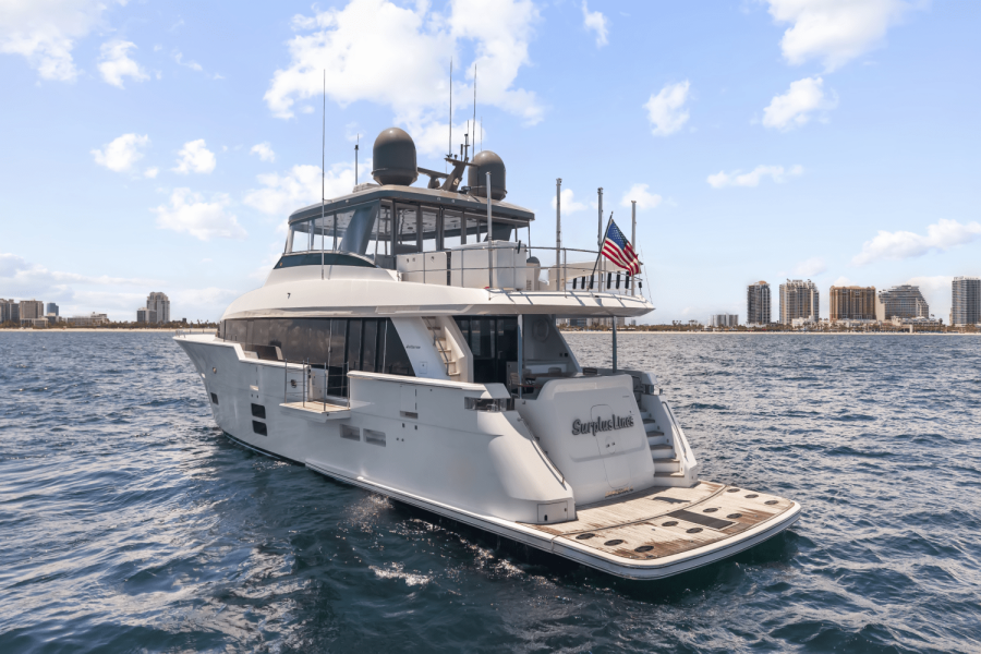 91ft Hatteras Yacht For Sale