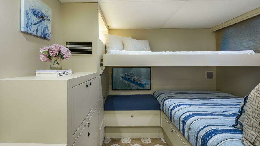 Bravo 100ft Stephens Brothers Yacht For Sale