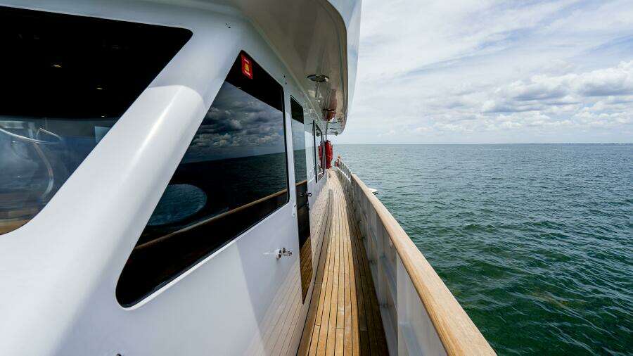 Bravo 100ft Stephens Brothers Yacht For Sale