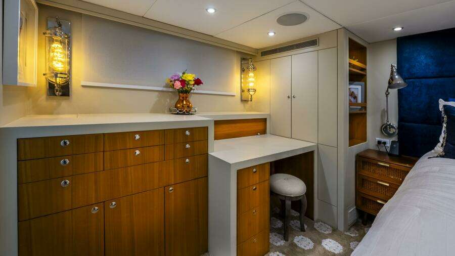 Bravo 100ft Stephens Brothers Yacht For Sale