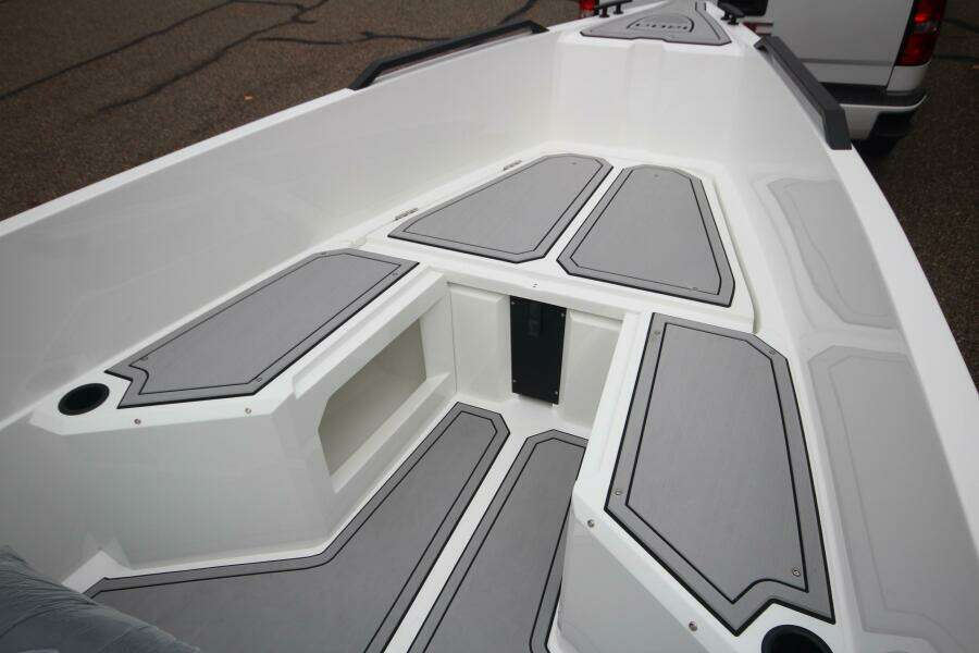 Introductory Pricing 25ft Iron Yacht For Sale