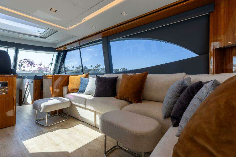 Hermosa 64ft Riviera Yacht For Sale