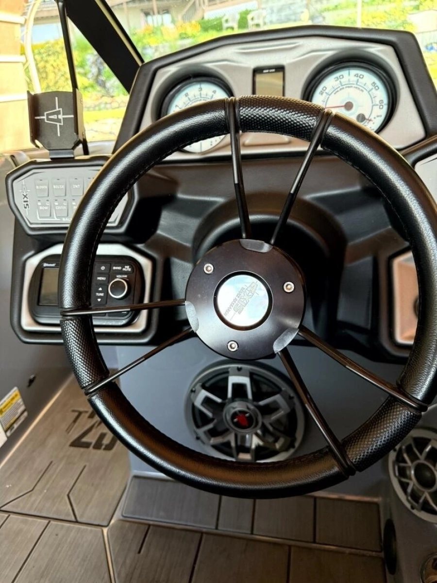 2020 Axis T23