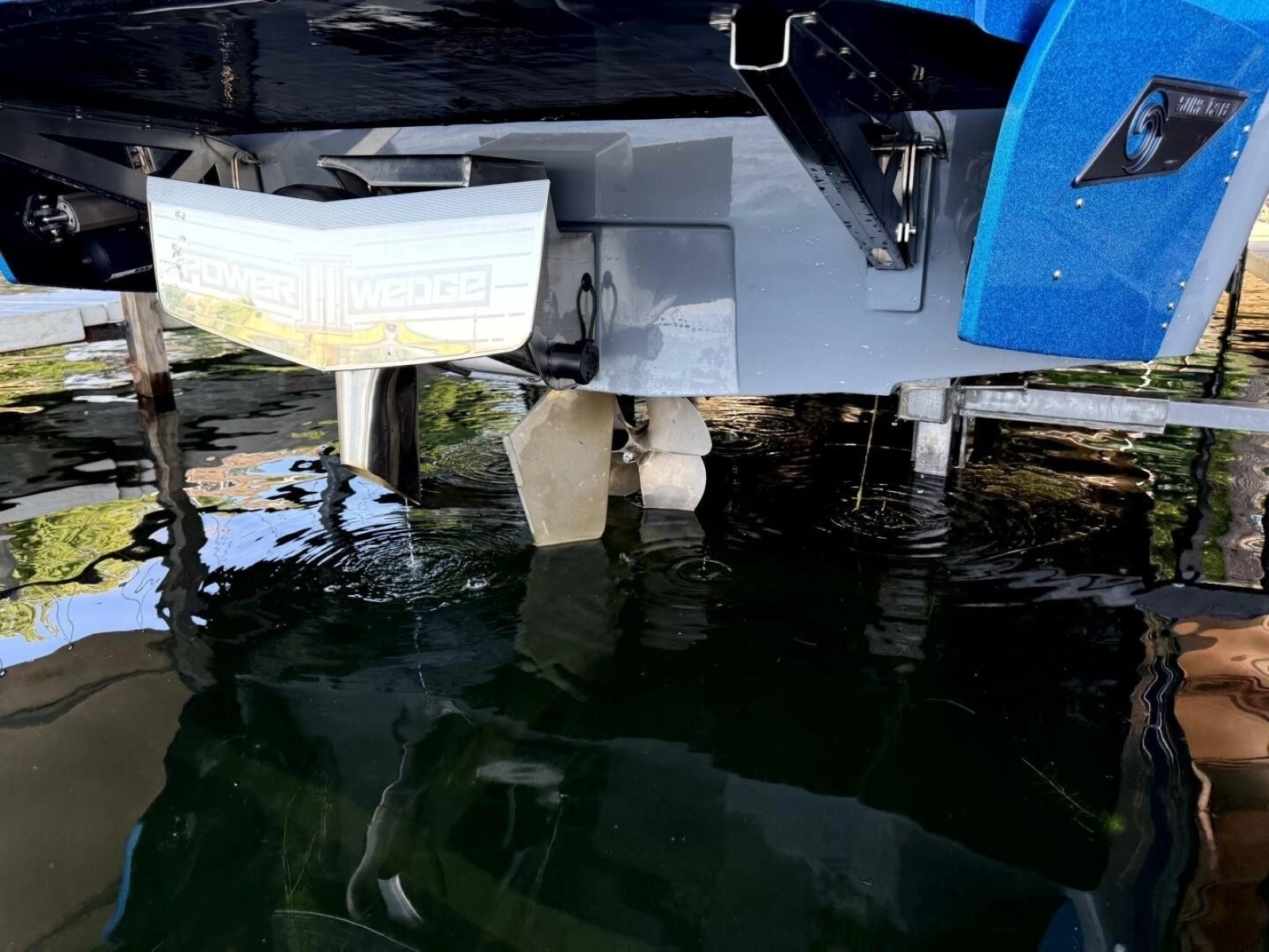 2020 Axis T23