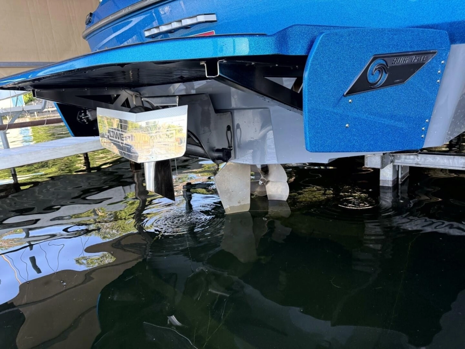 2020 Axis T23