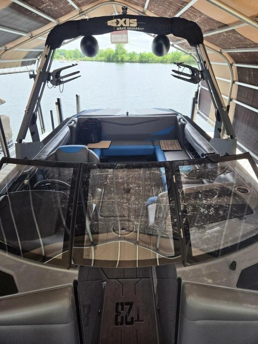 2020 Axis T23