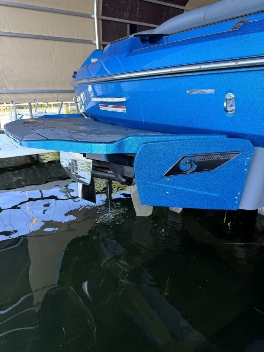 2020 Axis T23