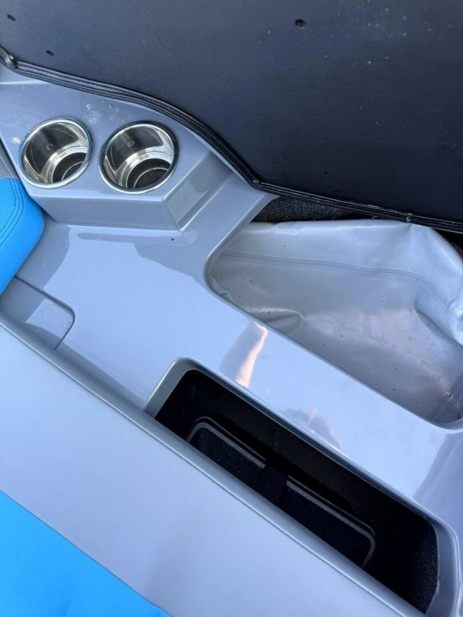 2020 Axis T23