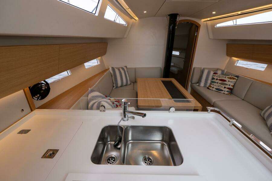 NEW 2026 J 40 40ft J Boats Yacht For Sale