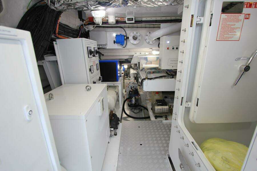 Y 113ft Benetti Yacht For Sale