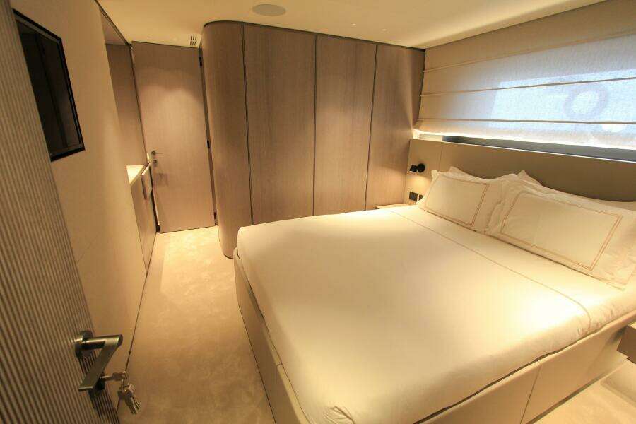 Y 113ft Benetti Yacht For Sale