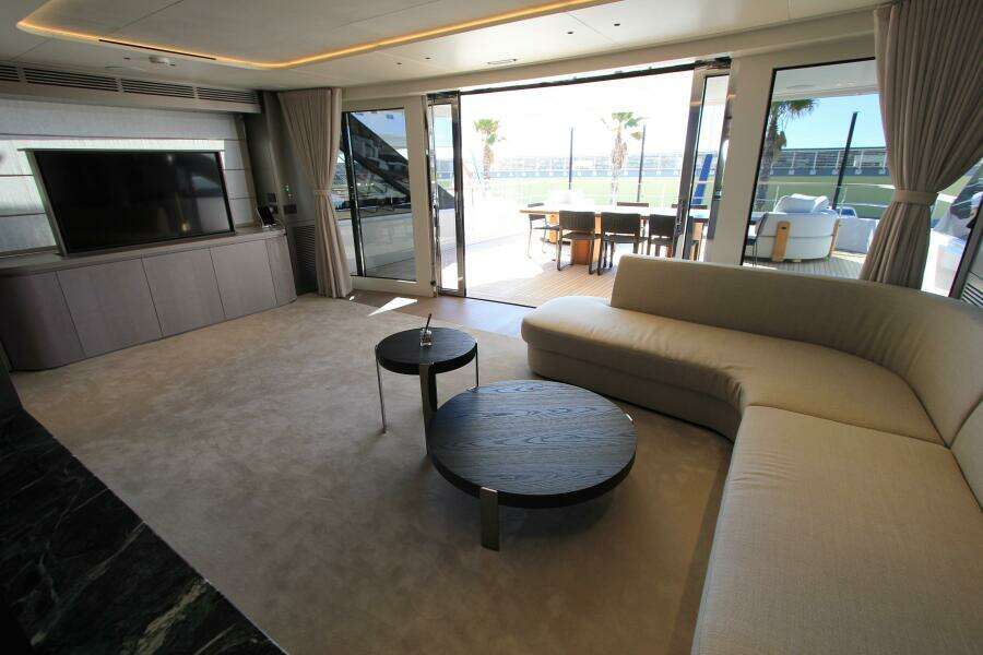 Y 113ft Benetti Yacht For Sale