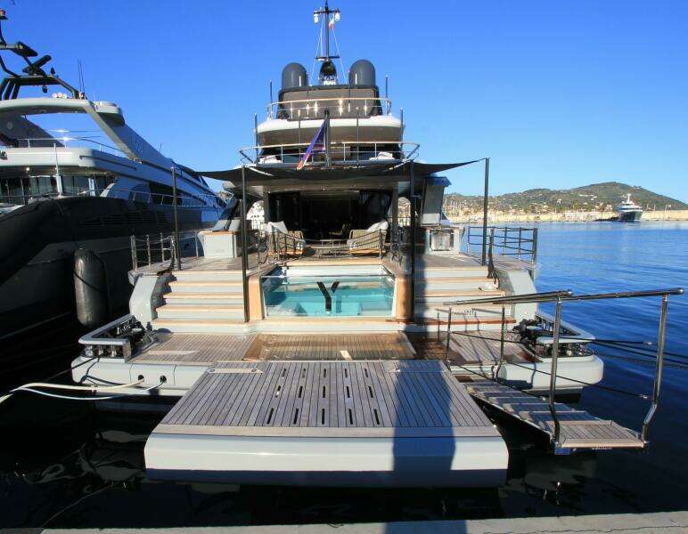 Y 113ft Benetti Yacht For Sale