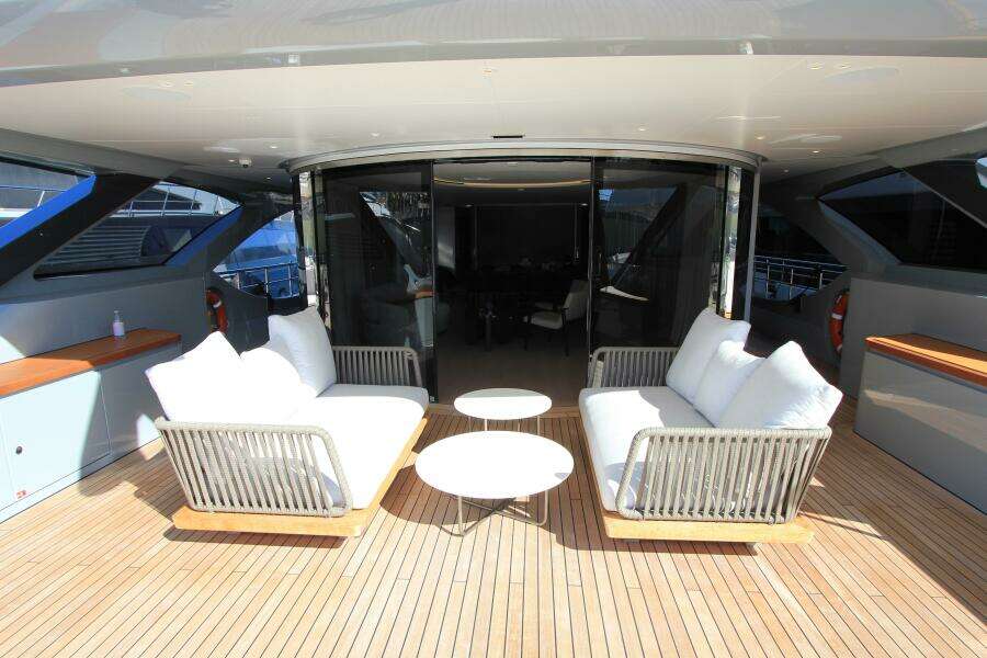 Y 113ft Benetti Yacht For Sale