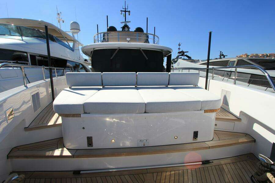 Y 113ft Benetti Yacht For Sale