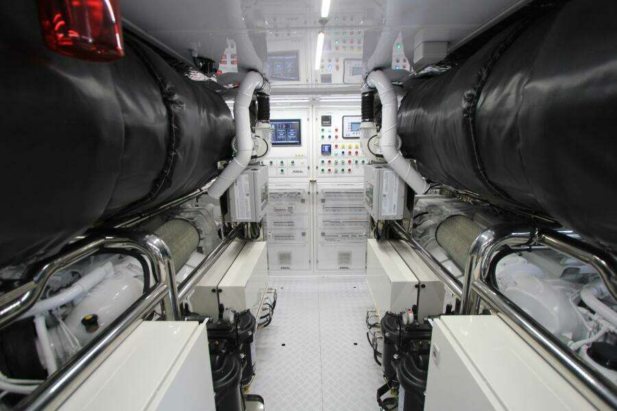 Y 113ft Benetti Yacht For Sale