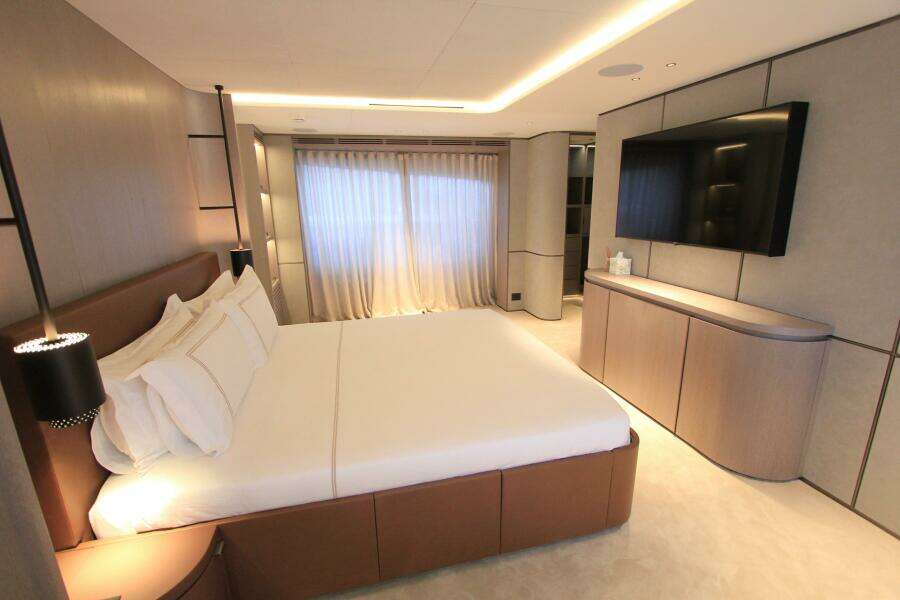 Y 113ft Benetti Yacht For Sale