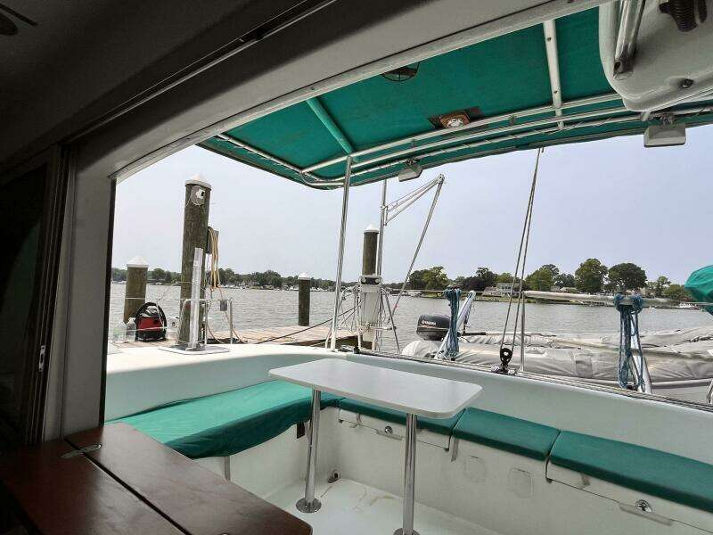 Wayward Sun 38ft Lagoon Yacht For Sale