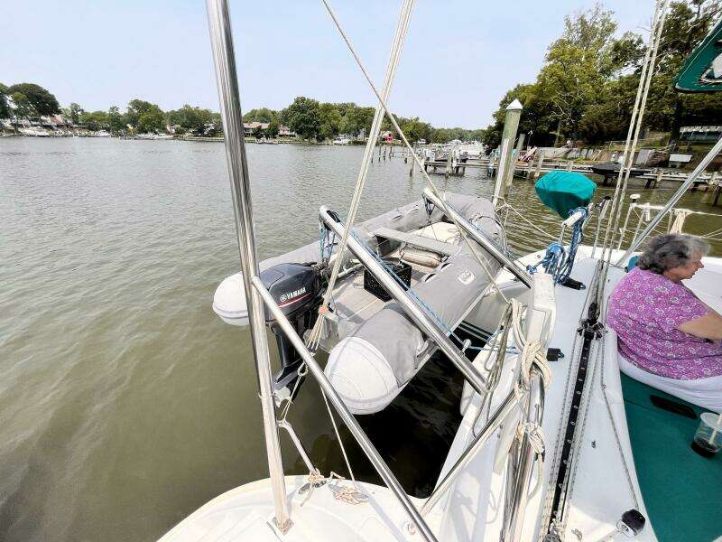 Wayward Sun 38ft Lagoon Yacht For Sale
